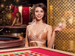 Rich Club APP Myanmar မိုဘိုင်းဖုန်းဖြင့် Online Gaming ကစားနည်း